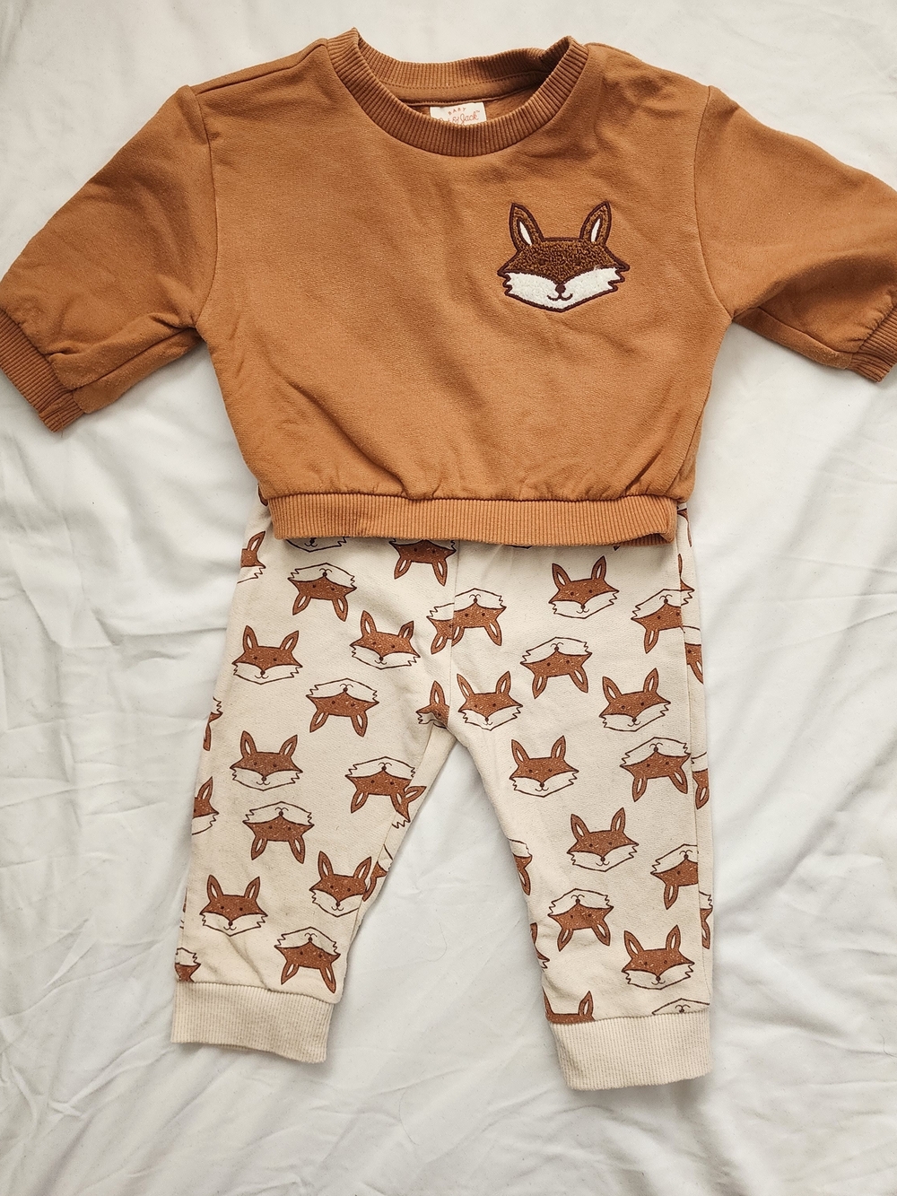 6-9 Month Fox Sweatshirt And Pants Outfit